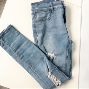 PACSUN LIGHT WASH DISTRESSED STRETCH SKINNY JEANS
